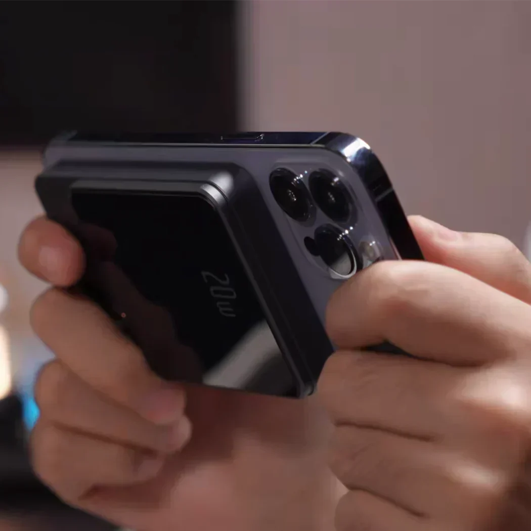 Magnetic Power Bank PowerPulse™